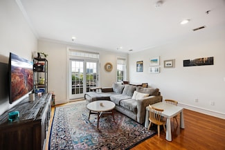 904 Jefferson St Unit 6G, Hoboken, NJ 07030