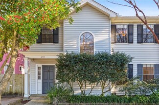 2111 Dante St, New Orleans, LA 70118