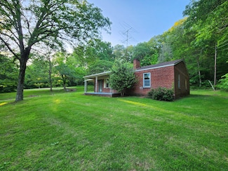 9558 Mount Carmel Rd, Decaturville, TN 38329