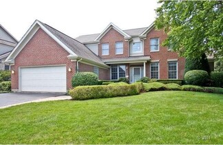 2122 Winchester Ln, Glenview, IL 60026