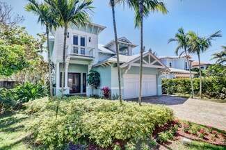 930 SW 21st Ln, Boca Raton, FL 33486