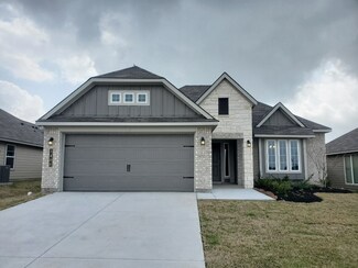 1408 Lake Ridge Dr, Brenham, TX 77833
