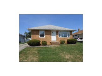 19332 Parkmount Ave, Cleveland, OH 44135