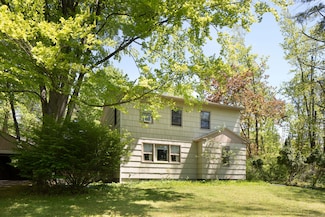 89 Route 7 S, Falls Village, CT 06031