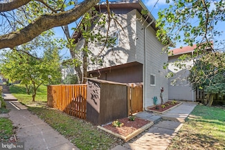 58 State Ct, Gaithersburg, MD 20877