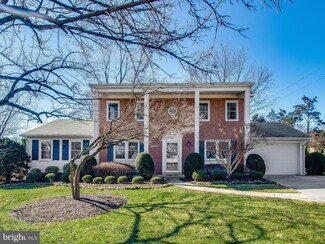 5807 Helmsdale Ln, Alexandria, VA 22315