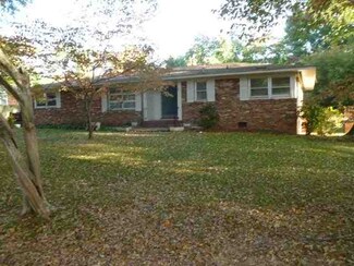 103 Beechwood Dr, Spartanburg, SC 29307
