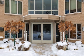 4350 Brookside Ct Unit 108, Edina, MN 55436