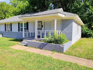 772 Waring Rd, Memphis, TN 38122