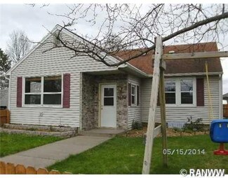 1694 Western Ave, Cumberland, WI 54829