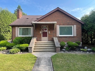 261 W Main St, Hart, MI 49420