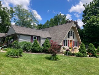 3330 W Arrowhead Dr, Crawfordsville, IN 47933