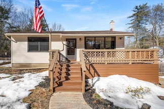 14 Scout Rd, Gansevoort, NY 12831