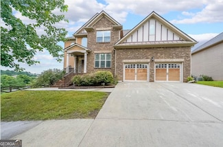 1057 Cotton Oak Dr, Lawrenceville, GA 30045