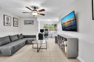 12510 Vista Isles Dr Unit 1216, Plantation, FL 33325