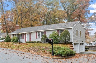 15 Stevens St, Dracut, MA 01826