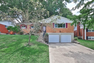 8560 Hallridge Ct, Cincinnati, OH 45231