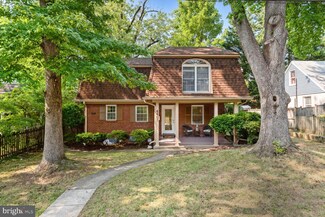 4407 Chase Ave, Bethesda, MD 20814
