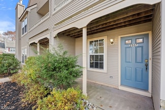 2507 Vroom Dr, Bridgewater, NJ 08807