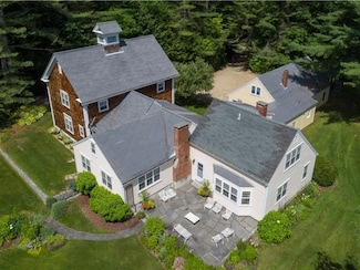 591 Whittier Hwy, Center Sandwich, NH 03227