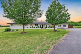 3300 Rex Cruse Dr, Sherman, TX 75092