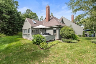 12 the Seasons Unit 12, New London, NH 03257