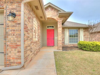 2104 Appalachian Trail, Edmond, OK 73003