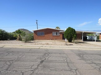 1872 W Camelot Rd, Tucson, AZ 85713