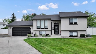 18920 E Augusta Ln, Greenacres, WA 99016
