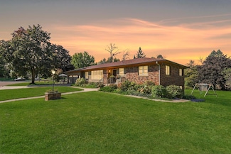 308 Erblang Ave, Faribault, MN 55021