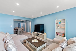 83-30 98th St Unit 5A, Woodhaven, NY 11421