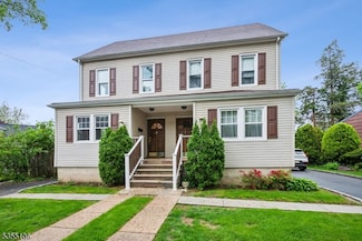 6 Hughes Place, Summit, NJ 07901