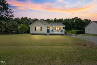 210 Waber Ct, Smithfield, NC 27577