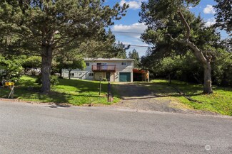 1300 Miller Dr, Kelso, WA 98626