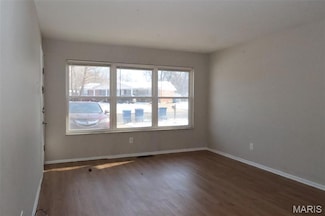 835 Cole Blvd, Saint Charles, MO 63301