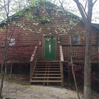 3191 N Cedar Gap Ln, Birdseye, IN 47513