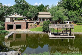 24756 Strand Dr, Albemarle, NC 28001