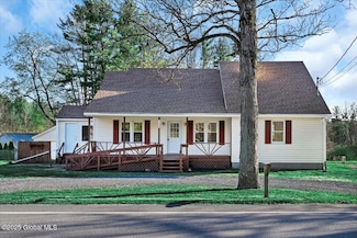 1322 County Highway 107, Fort Johnson, NY 12070