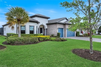19009 Aqua Shore Dr, Fort Myers, FL 33913