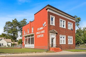 121 Main St, Keansburg, NJ 07734