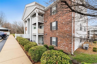 1948 Marine Terrace Dr Unit L, Saint Louis, MO 63146