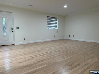 550 3rd St Unit GF, Palisades Park, NJ 07650