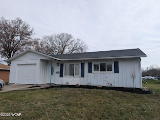 1720 Brookwood Dr, Lima, OH 45801