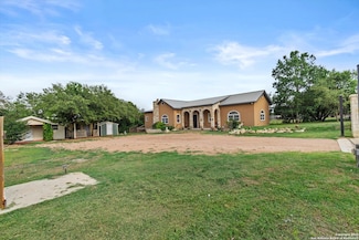 3205 Puter Creek Rd, Spring Branch, TX 78070