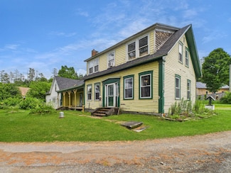 24 Stevens Terrace, North Stratford, NH 03590