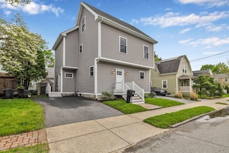 18 Hemingway St, Winchester, MA 01890