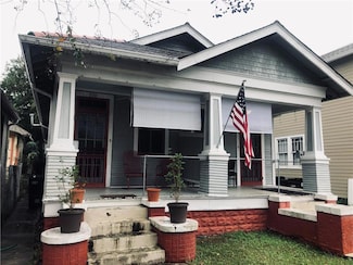 814 Wilson Dr, New Orleans, LA 70119