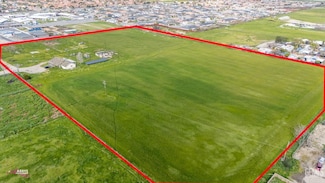 3045 Emerson Way, Bakersfield, CA 93313