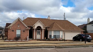 5118 Grand Pines Dr, Memphis, TN 38125