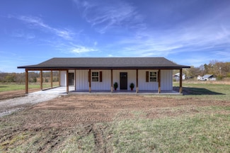 201 S Ozark Trail, Goodman, MO 64843